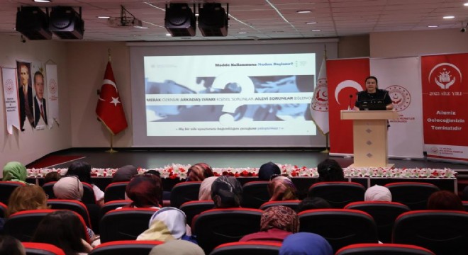Erzurum’da 'En İyi Narkotik Polis: Annedir' eğitimi